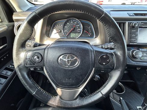 Used 2013 Toyota RAV4 Limited image 23