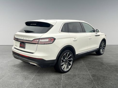 Used 2023 Lincoln Nautilus Reserve w/ Luxury Package image 6