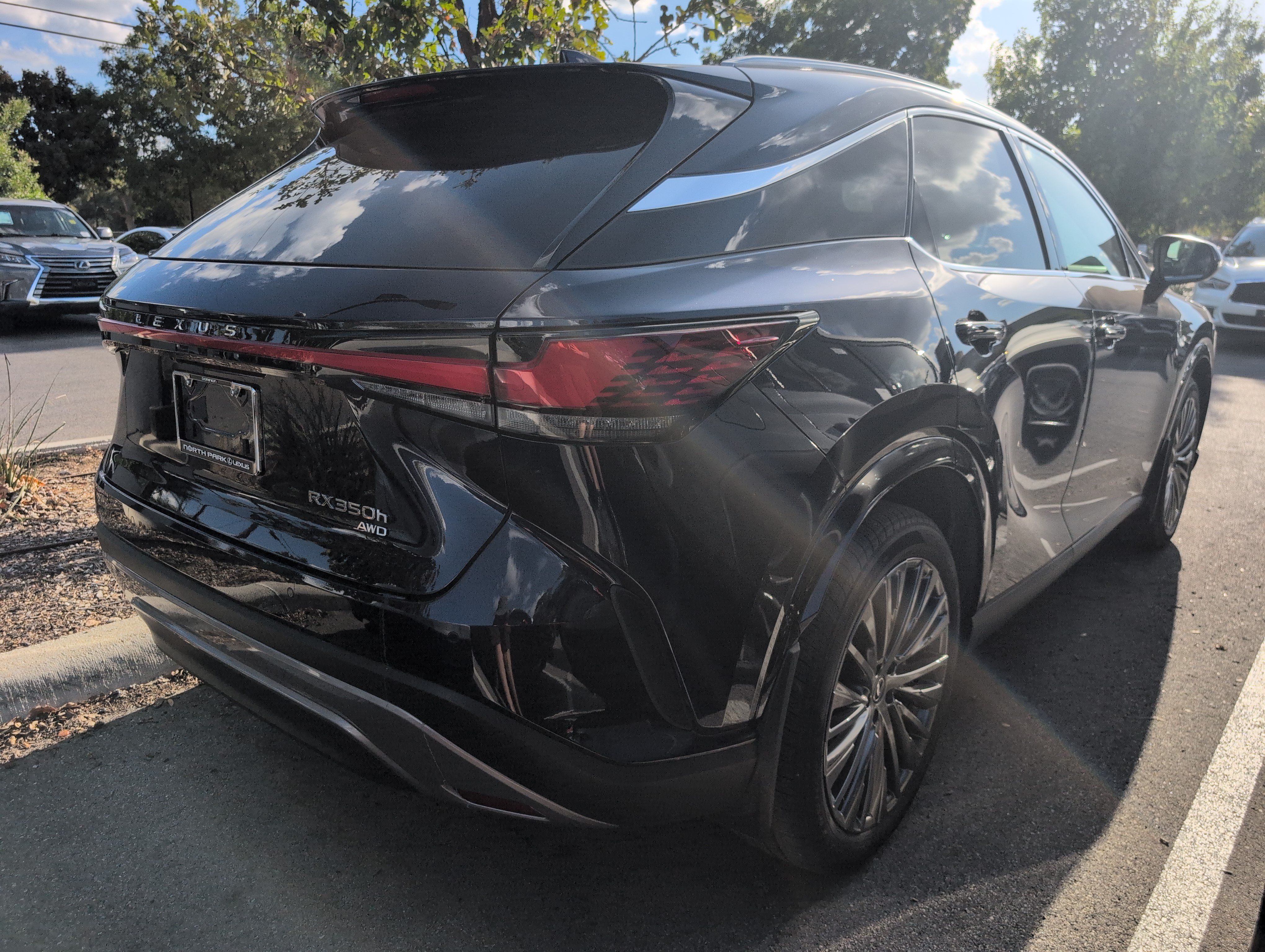 Certified 2024 Lexus RX 350 w/ Convenience Package AWD/4WD image 3