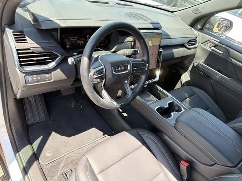 Used 2026 GMC Acadia Elevation w/ Black Edition FWD image 22