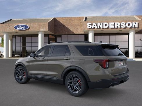 New 2026 Ford Explorer ST-Line w/ ST-Line Street Pack AWD/4WD image 5