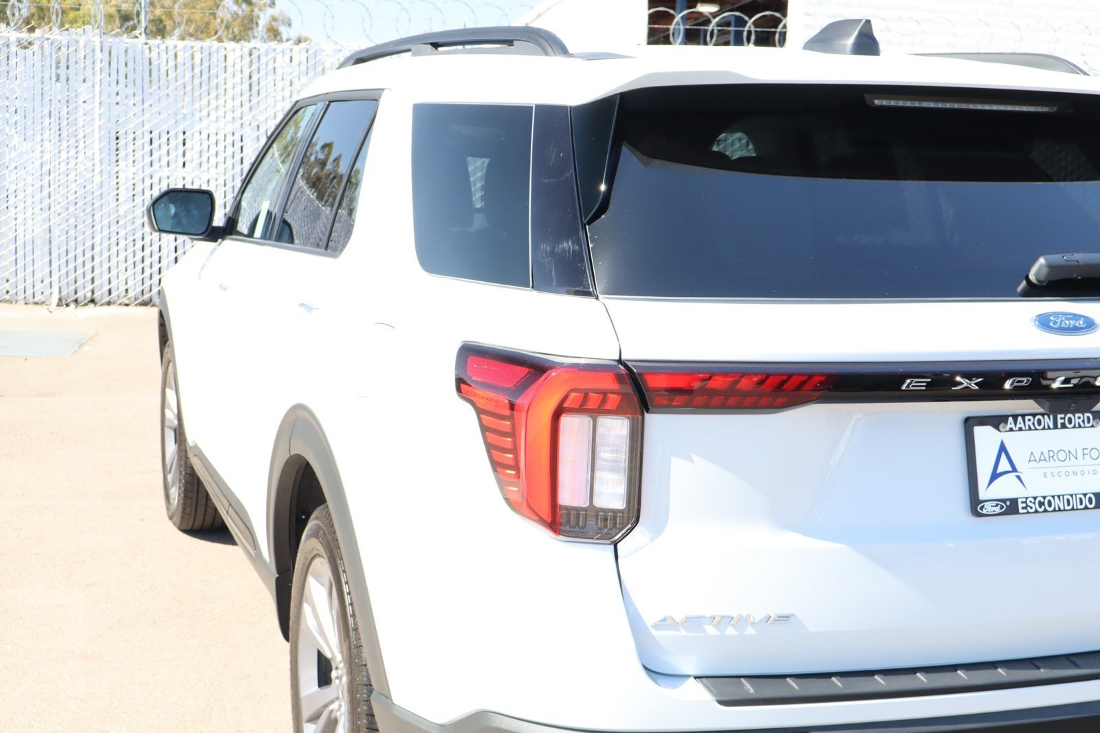 Used 2026 Ford Explorer Active w/ Active Comfort Package AWD/4WD image 16
