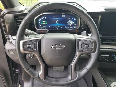 Used 2023 Chevrolet Silverado 1500 ZR2 w/ Technology Package AWD/4WD image 21