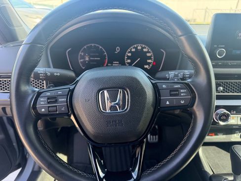 Used 2024 Honda Civic Sport image 13