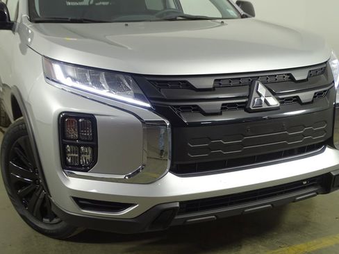 Used 2024 Mitsubishi Outlander Sport ES image 40