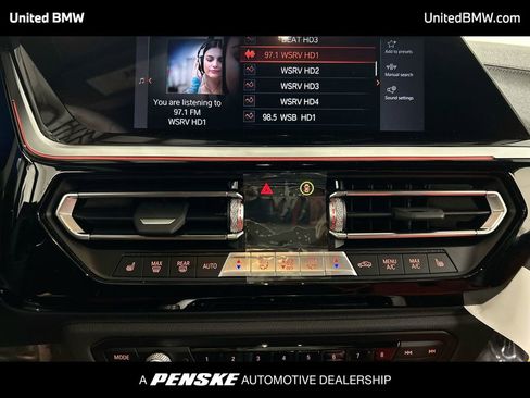 Used 2024 BMW Z4 M40i w/ Premium Package image 16