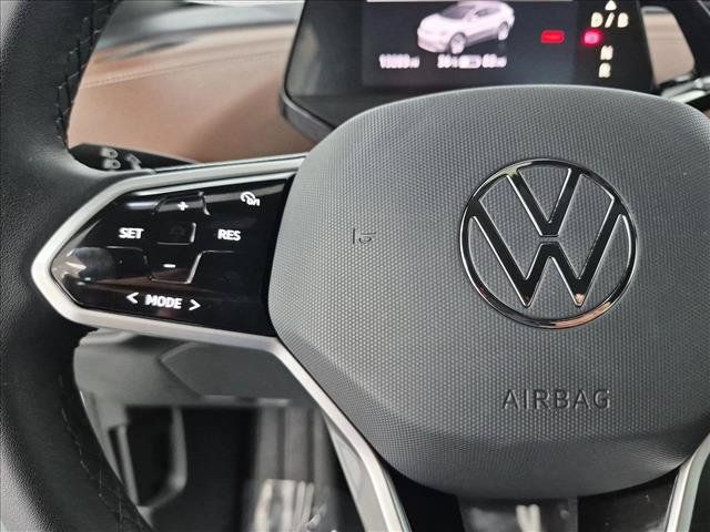 Used 2023 Volkswagen ID.4 Pro AWD/4WD image 29