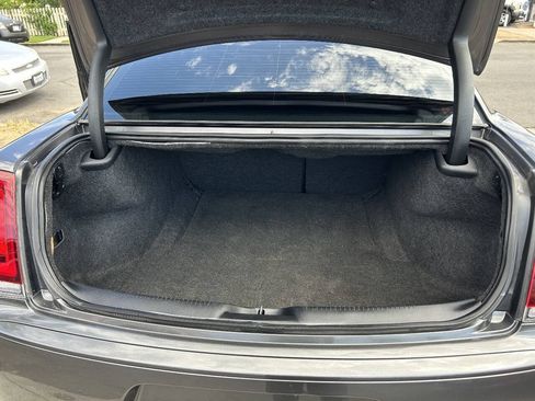 Used 2019 Chrysler 300 Touring w/ Sport Appearance Package RWD image 21