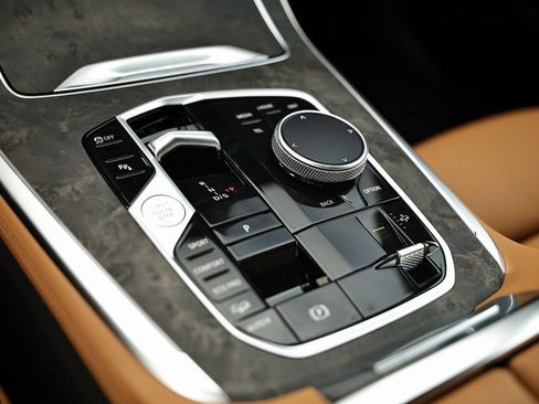 New 2026 BMW X7 xDrive40i w/ M Sport Package image 38