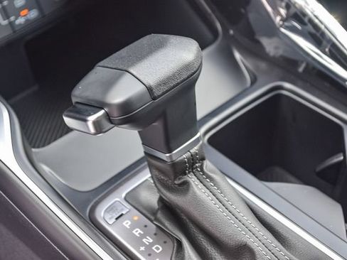 New 2024 Kia Sorento LX FWD image 21
