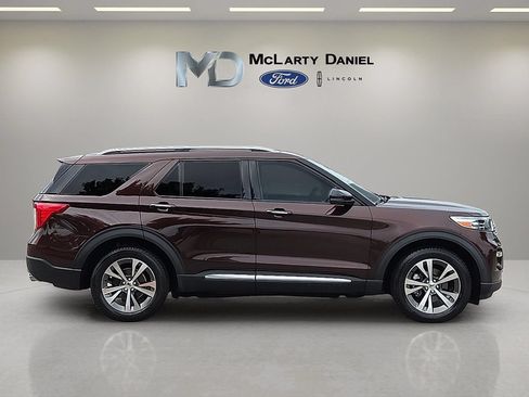 Used 2020 Ford Explorer Platinum w/ Premium Technology Package AWD/4WD image 6
