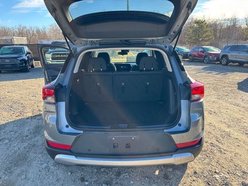 Used 2025 Chevrolet TrailBlazer LT w/ Driver Confidence Package image 29