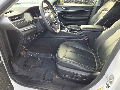 Certified 2022 Jeep Grand Cherokee Limited image 26