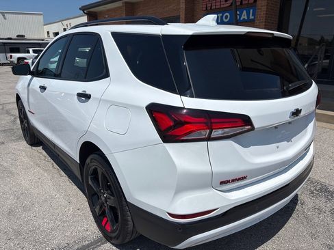 Used 2024 Chevrolet Equinox Premier image 8