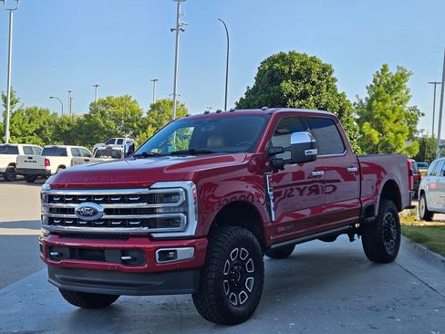 Used 2024 Ford F250 Platinum AWD/4WD image 3