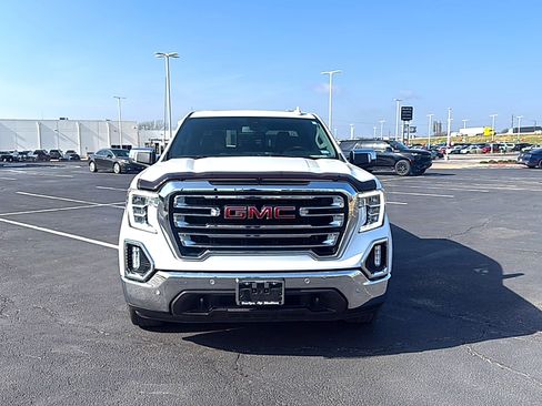 Used 2022 GMC Sierra 1500 SLT image 2