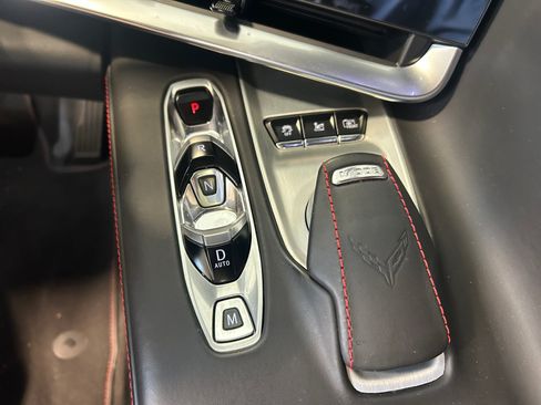 Used 2023 Chevrolet Corvette Stingray Premium Conv w/ Z51 Performance Package RWD image 16