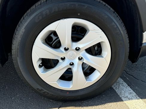 Used 2024 Toyota RAV4 LE image 11