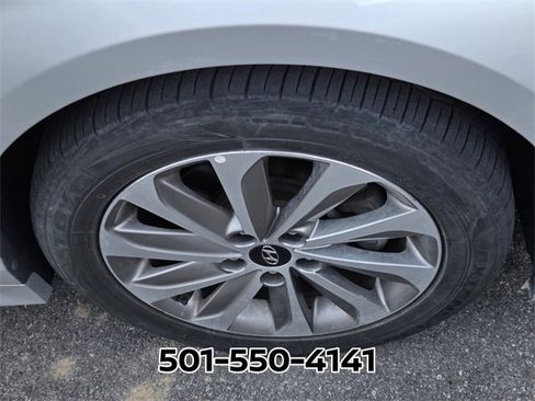 Used 2016 Hyundai Sonata Sport w/ Option Group 1V image 6