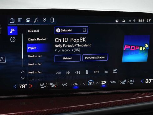 New 2026 Chevrolet Traverse RS image 19