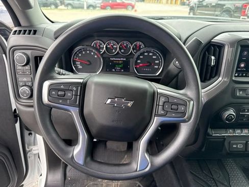 Used 2022 Chevrolet Silverado 1500 Custom Trail Boss w/ Safety Confidence Package AWD/4WD image 21