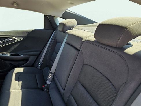 Used 2024 Chevrolet Malibu LT image 31