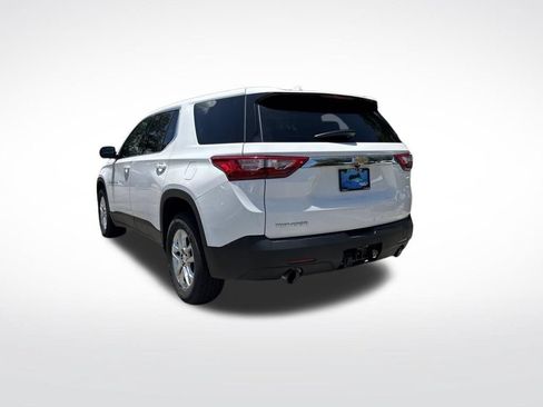 Used 2021 Chevrolet Traverse LS FWD image 6