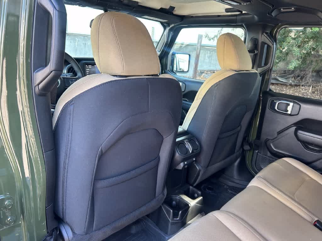 Used 2023 Jeep Gladiator Sport AWD/4WD image 12
