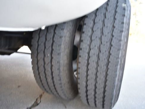 Used 2014 GMC Sierra 3500 SLE w/ SLE Preferred Package image 18