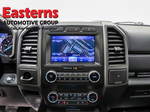 Used 2021 Ford Expedition Max XLT image 12