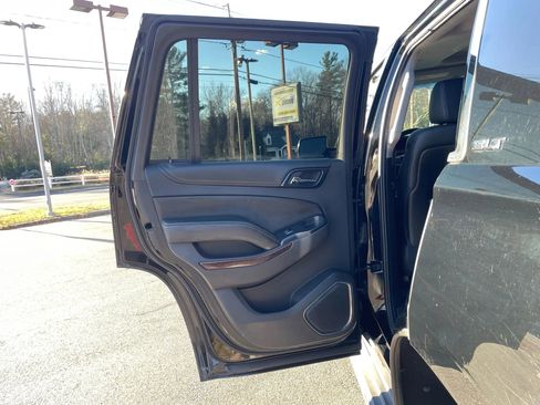 Used 2015 GMC Yukon SLT w/ HD Trailering Package image 34