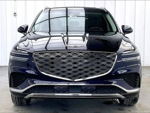 New 2026 Genesis GV70 2.5T Select AWD/4WD image 3