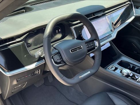 New 2025 Jeep Wagoneer S Launch Edition AWD/4WD image 8