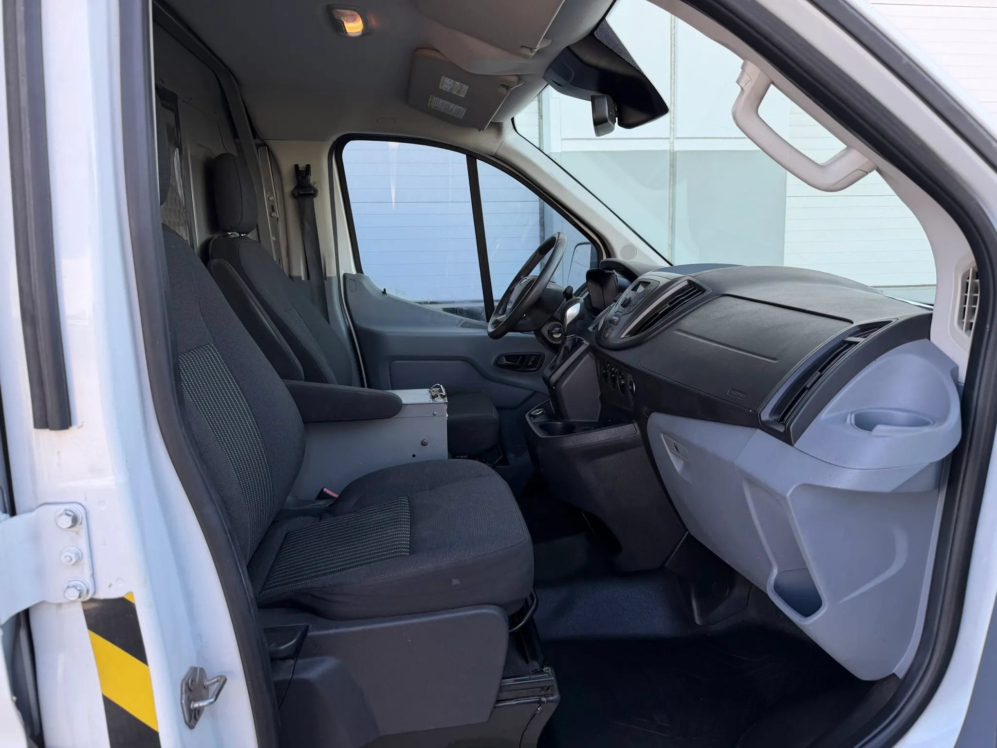 Used 2019 Ford Transit 150 130 Low Roof RWD image 14