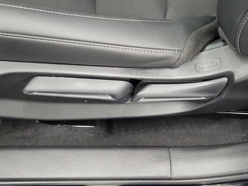 Certified 2025 Honda Civic Sport image 23