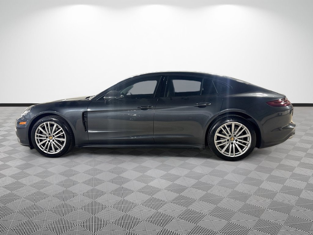 Used 2017 Porsche Panamera 4 AWD/4WD image 5