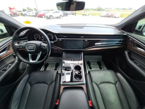 Used 2023 Audi Q8 Prestige w/ Prestige Package AWD/4WD image 25