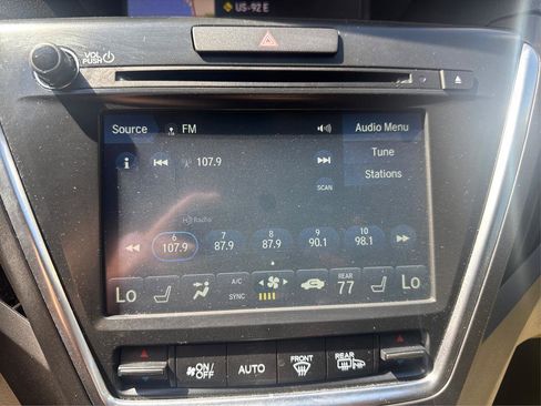 Used 2018 Acura MDX Sport Hybrid w/ Technology Pkg image 14