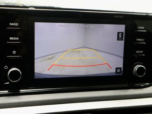 Used 2023 Kia K5 LXS image 2