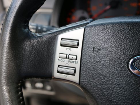 Used 2003 INFINITI G35 Coupe w/ Premium Pkg RWD image 16