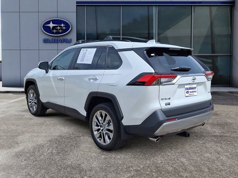 Used 2024 Toyota RAV4 Limited FWD image 4