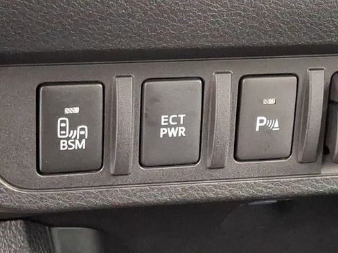 Certified 2023 Toyota Tacoma TRD Sport w/ Advanced Technology Package AWD/4WD image 23
