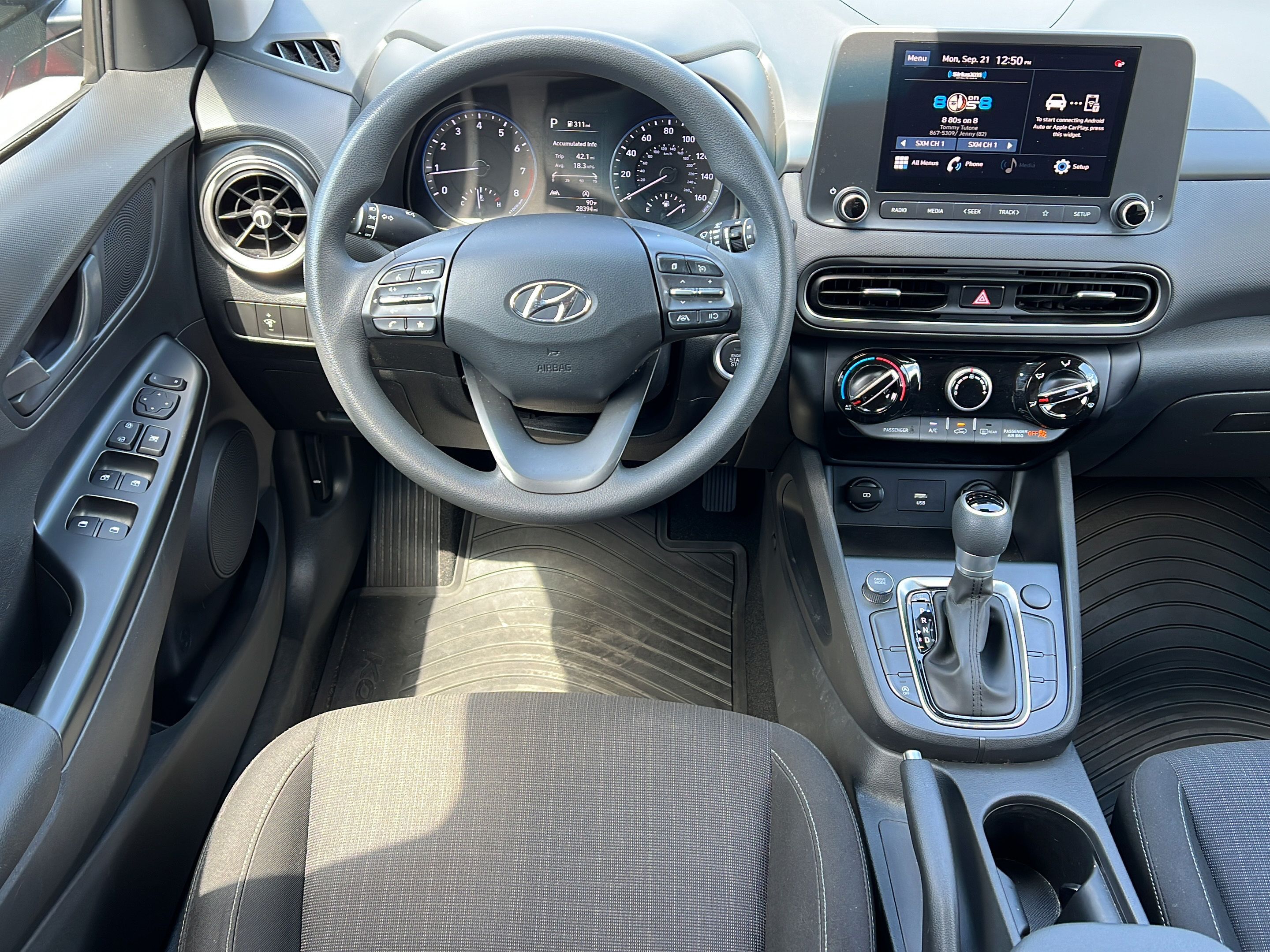 Certified 2023 Hyundai Kona SEL FWD image 15