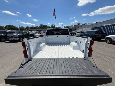 Used 2021 Chevrolet Silverado 1500 W/T w/ WT Value Package AWD/4WD image 26
