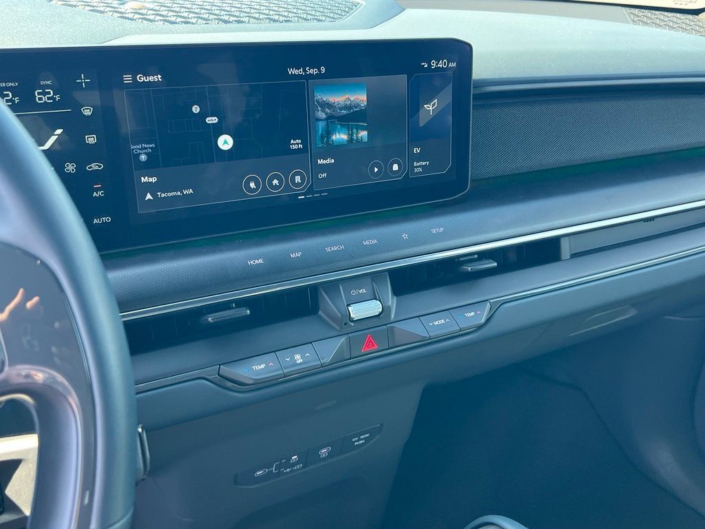 Certified 2024 Kia EV9 GT-Line AWD/4WD image 17
