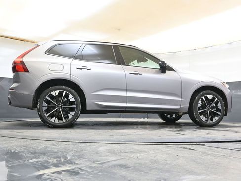 New 2026 Volvo XC60 B5 Plus w/ Protection Package Premier image 44