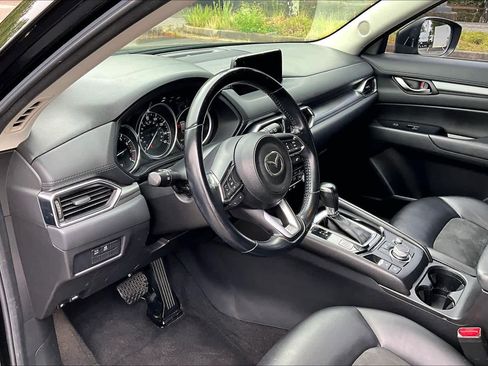 Used 2019 MAZDA CX-5 Touring FWD image 17