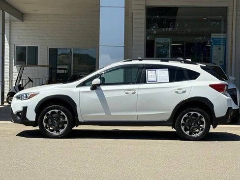 Used 2023 Subaru Crosstrek 2.0i Premium w/ Popular Package #2 AWD/4WD image 8