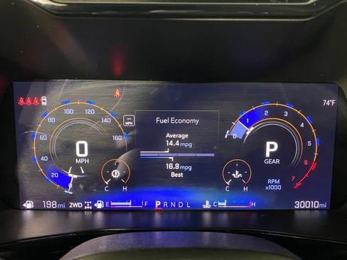 Certified 2024 Chevrolet Colorado ZR2 w/ Technology Package AWD/4WD image 17