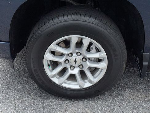 Used 2023 Chevrolet Silverado 1500 RST AWD/4WD image 12